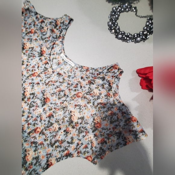 AMERICAN RAG Beau haut estival à manches courtes avec épaules découvertes - Picture 2 of 6